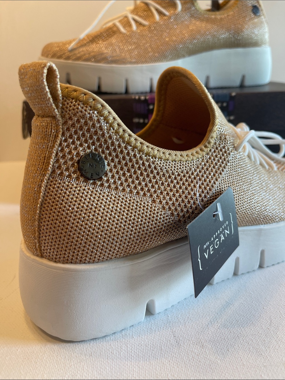 NIB BERNIE MEV NEW YORK CARA SLIP ON MEMORY FOAM SNEAKER CHAMPAGNE SHIMMER - Picture 4 of 13